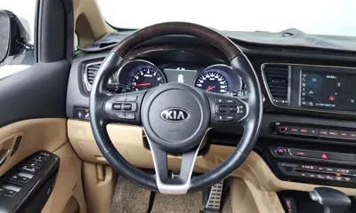 Kia Canival 2020, 82414 км, за 22300000 KRW - фото 13