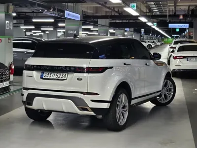 Land Rover Range Rover Evoque 2023, 30613 км, за 45500000 KRW
