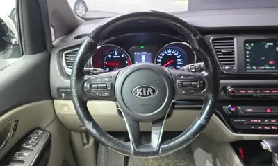 Kia Canival 2019, 235143 км, за 10300000 KRW - фото 13