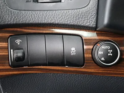 Kia Mohave 2017, 75043 км, за 20500000 KRW - фото 13