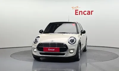 MINI Cooper 2019, 70394 км, за 12500000 KRW