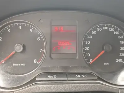 Volkswagen Polo 2014, 103000 км, за 11800 CNY