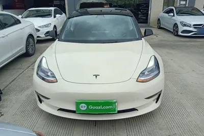 Tesla Model 3 2021, 114900 км, за 146169.94 CNY