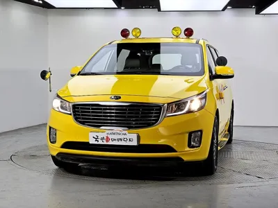 Kia Canival 2015, 121620 км, за 7500000 KRW - фото 2