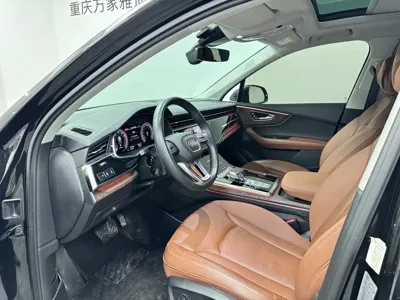 Audi Q7 2023, 41000 км, за 379799 CNY - фото 13