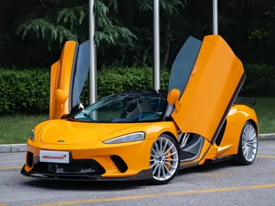 McLaren GT · 2023 год