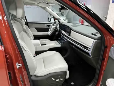 Hyundai Santa Fe 2024, 2100 км, за 197000 CNY - фото 14