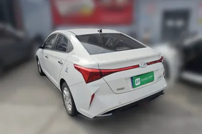 Hyundai Verna (new generation) 2020, 36900 км, за 40237.18 CNY - фото 4