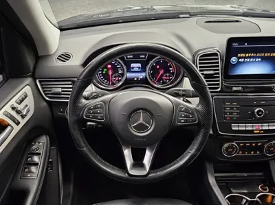 Mercedes-Benz GLE-Class 2018, 49506 км, за 35000000 KRW - фото 14