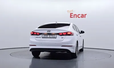Hyundai Avante 2016, 127822 км, за 8800000 KRW
