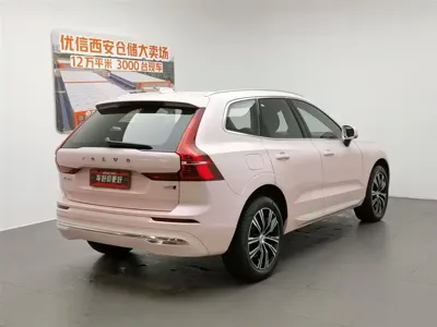 Volvo XC60 2021, 33900 км, за 142800 CNY