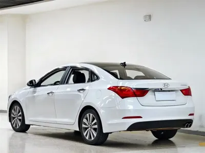 Hyundai Mistra 2016, 100000 км, за 32800 CNY