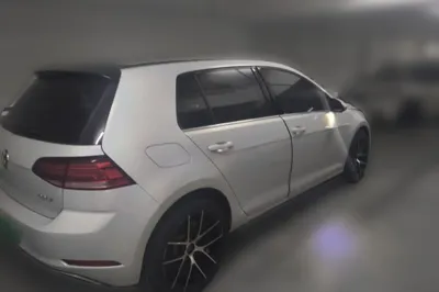 Volkswagen Golf 2018, 111500 км, за 52677.46 CNY - фото 6