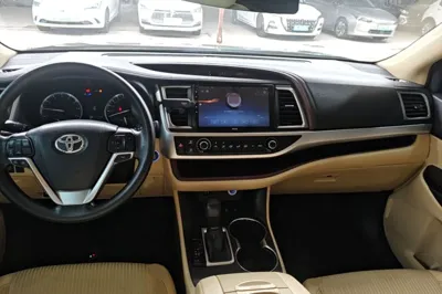 Toyota Highlander 2015, 169600 км, за 84080.09 CNY - фото 13