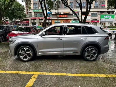 Geely Xingyue L 2023, 50000 км, за 78800 CNY