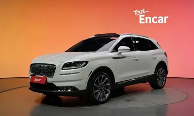 Lincoln Nautilus · 2022 год
