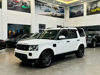 Land Rover Discovery · 2016 год