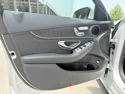 Mercedes-Benz C-Class 2017, 55000 км, за 85000 CNY - фото 12