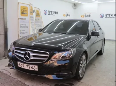 Mercedes-Benz E-Class 2015, 85425 км, за 11100000 KRW