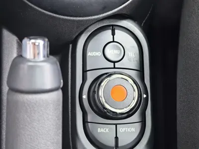 MINI MINI 2018, 71000 км, за 54900 CNY - фото 12