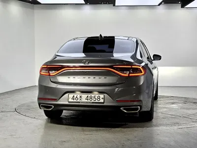 Hyundai Grandeur 2018, 207600 км, за 10500000 KRW - фото 3