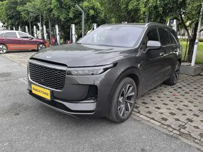 Li Auto Li ONE 2022, 110000 км, за 113800 CNY - фото 1
