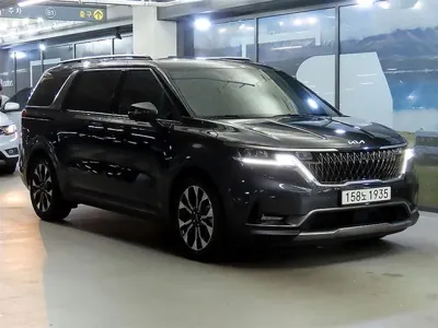 Kia Canival · 2022 год