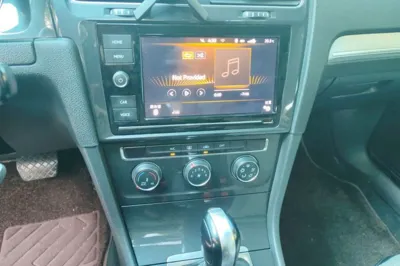 Volkswagen Golf 2019, 87600 км, за 69916.37 CNY - фото 10