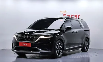 Kia Canival · 2023 год