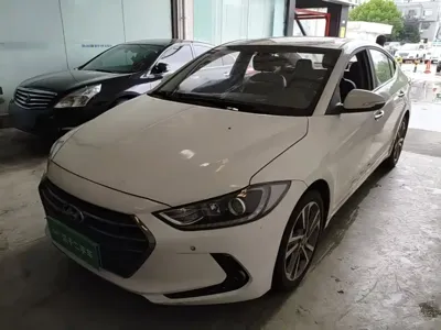Hyundai Elantra · 2016 год