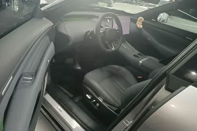 Xiaomi Auto YU7 2025, 13600 км, за 250266.3 CNY - фото 15
