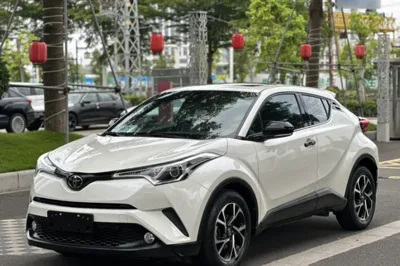 Toyota C-HR 2020, 61200 км, за 80771.77 CNY