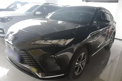 Toyota Venza · 2023 год