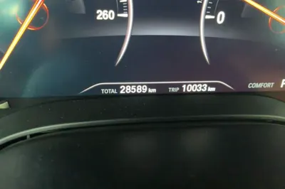 BMW 5 Series 2018, 28500 км, за 127688.98 CNY - фото 12
