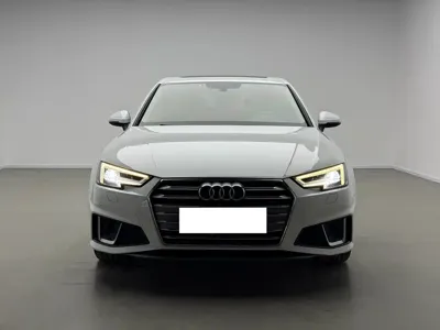 Audi A4L 2019, 125200 км, за 98300 CNY