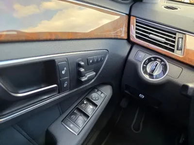 Mercedes-Benz E-Class 2012, 104739 км, за 7990000 KRW - фото 8