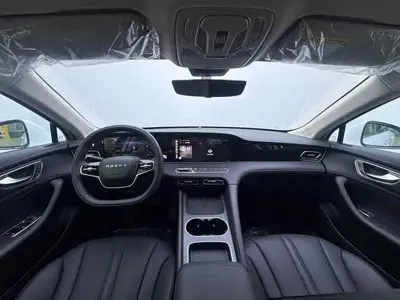 Roewe D7 2024, 100 км, за 63800 CNY - фото 12