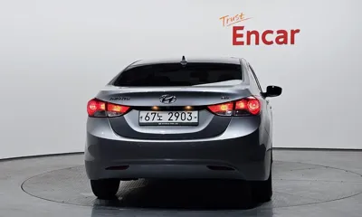 Hyundai Avante 2013, 136751 км, за 4200000 KRW