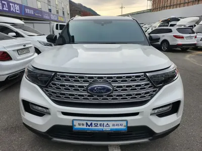 Ford Explorer · 2020 год