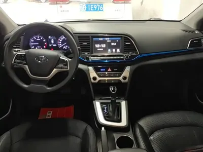 Hyundai Elantra 2017, 70300 км, за 35400 CNY - фото 12