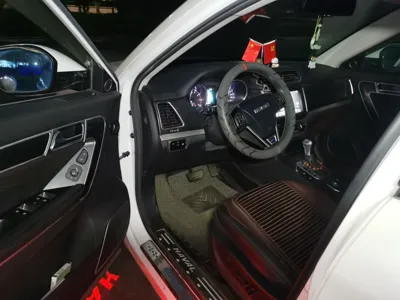 Haval H6 Coupe 2018, 89000 км, за 33711.13 CNY - фото 17