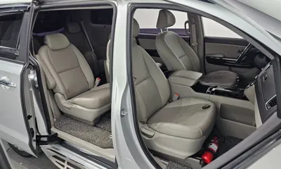 Kia Canival 2016, 75771 км, за 11800000 KRW - фото 11