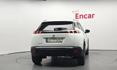 Peugeot 2008 2021, 47919 км, за 19000000 KRW