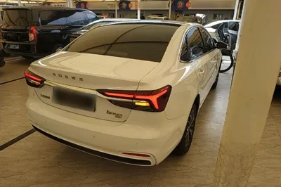 Roewe i6 MAX New Energy 2023, 2600 км, за 80932.6 CNY - фото 6