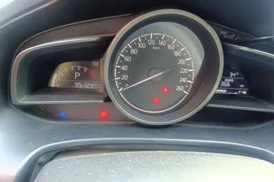 Mazda Mazda 3 Axela 2017, 95100 км, за 40144.09 CNY - фото 12