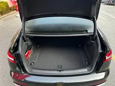 Audi A6L 2024, 40000 км, за 259800 CNY - фото 8