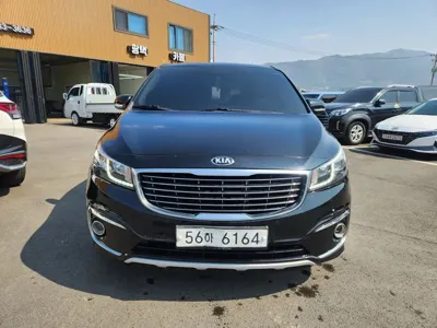 Kia Canival · 2018 год