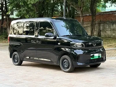 Wuling Zhiguang EV 2025, 24000 км, за 36800 CNY - фото 2