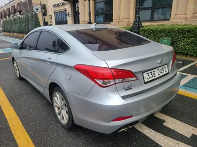 Hyundai i40 2014, 323773 км, за 2590000 KRW