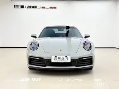 Porsche 911 2021, 42000 км, за 798000 CNY